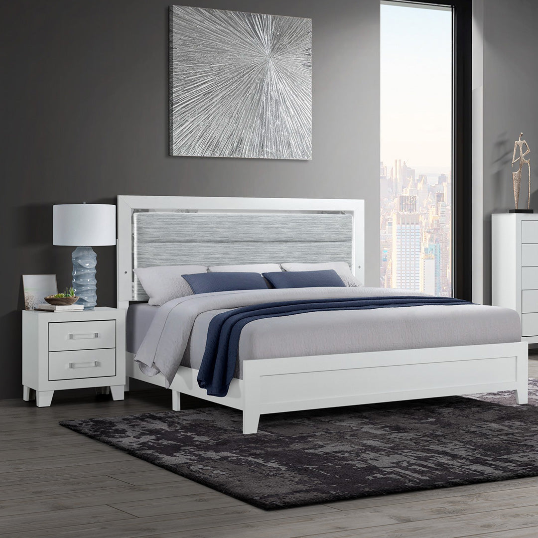 Luccia Bed