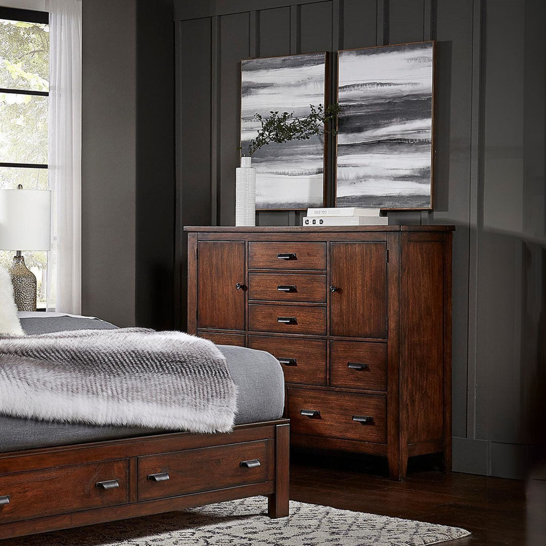 Trembessi High Dresser