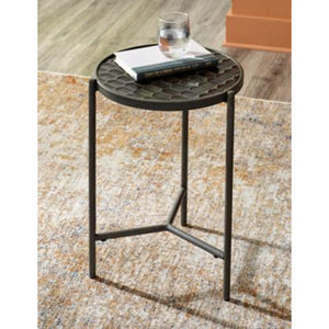 Doraley Chairside End Table